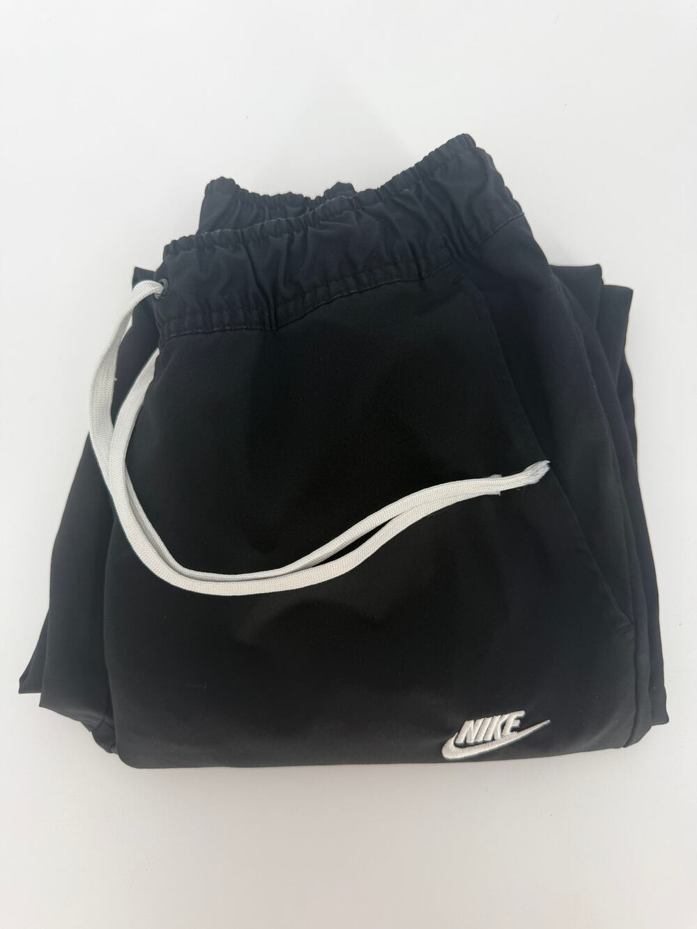 Nike Club Woven Black Tapered Leg Pants DX0623-010 Men's Size S Regular Length